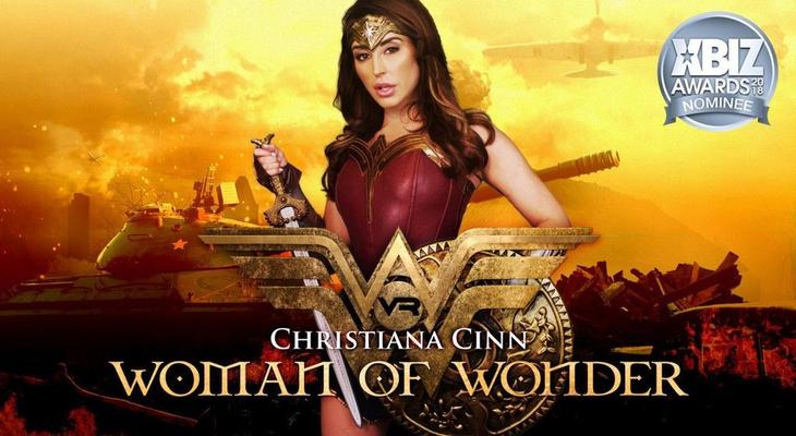 Wonder Woman suce et va te faire foutre (Christiana Cinn)