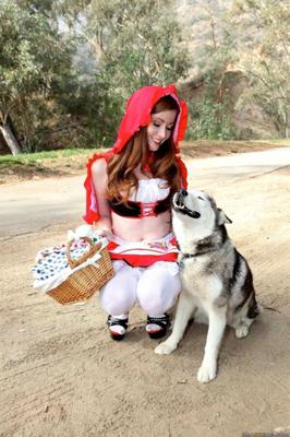 Nikki Rhodes little red riding whore