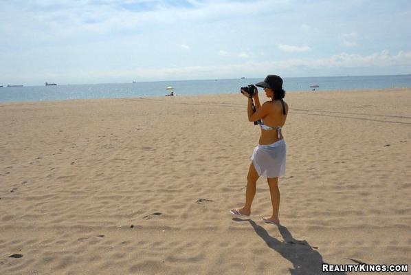 Dylan Ryder - Recogida en la playa