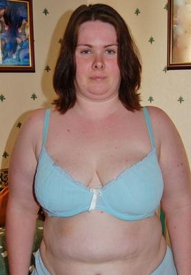 Claire, BBW de Plymouth, se conoce por primera vez y folla.