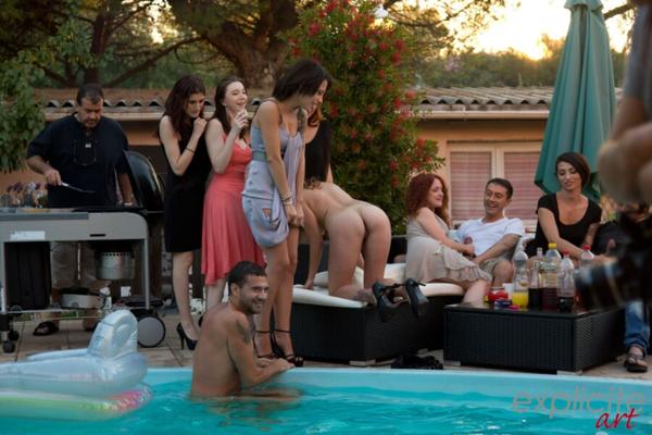 Sexe à la piscine - Pool-Party